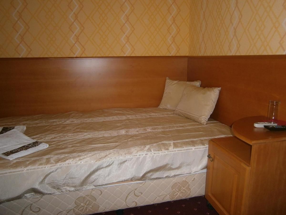 Отель Evia Hotel Берковица